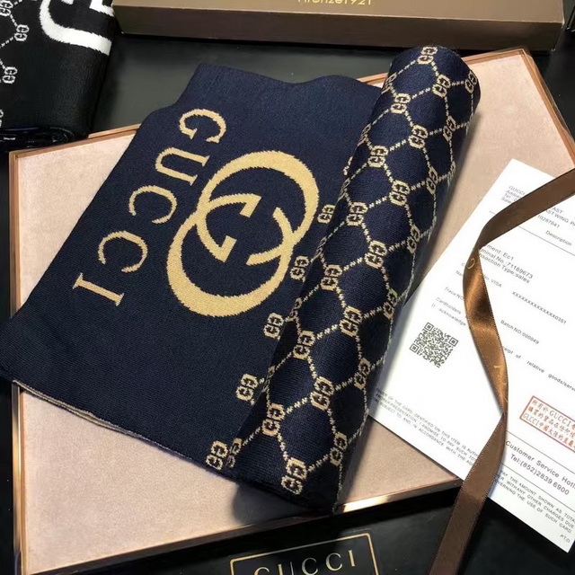 GUCCl brand scarf 31